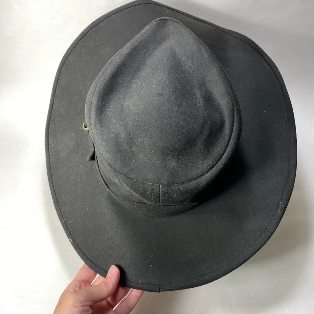 Oilskin Water Repellent Outback Style Brimmed Hat Chin Strap NWT S